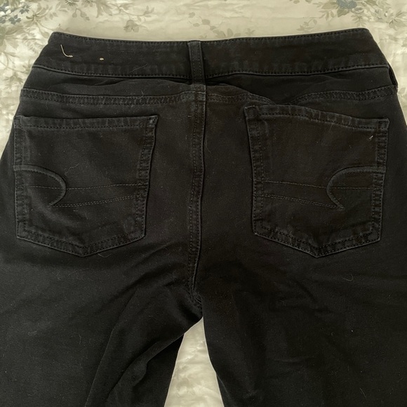 AE Low Rise Super Stretch Black Jeggings Size 6S - Picture 5 of 5